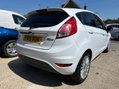 Ford Fiesta TITANIUM 12