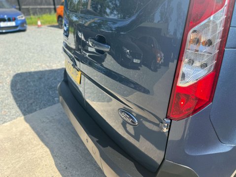 Ford Transit Connect 1.5 Transit Connect 250 Limited EcoBlue 39