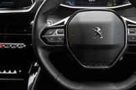 Peugeot 208 ALLURE 18