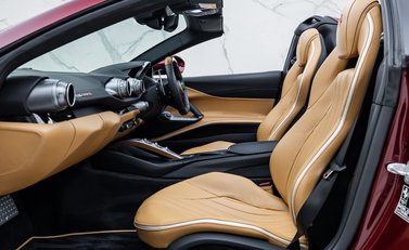 Ferrari 812 GTS 27