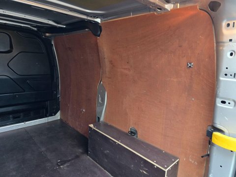 Ford Transit Custom 2.0 300 EcoBlue Limited L1 H1 Euro 6 5dr 16