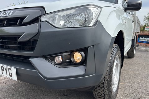Isuzu D-Max Utility 1.9 TD Single Cab Dropside Truck 18