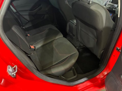 Ford Focus 1.5 TDCi Zetec S Euro 6 (s/s) 5dr 29