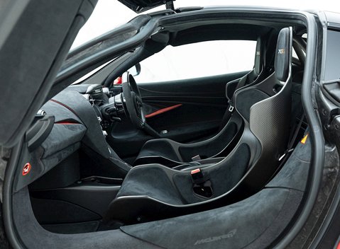 McLaren 765LT 16