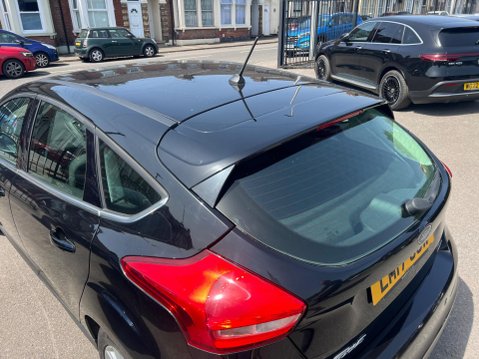 Ford Focus 1.0T EcoBoost Titanium Auto Euro 6 (s/s) 5dr 15