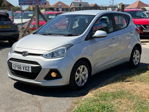 Hyundai i10 SE AUTOMATIC 8