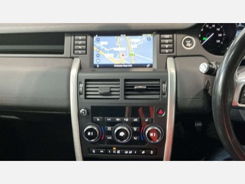 Land Rover Discovery Sport 2.0 Discovery Sport SE Tech TD4 Auto 4WD 5dr 11