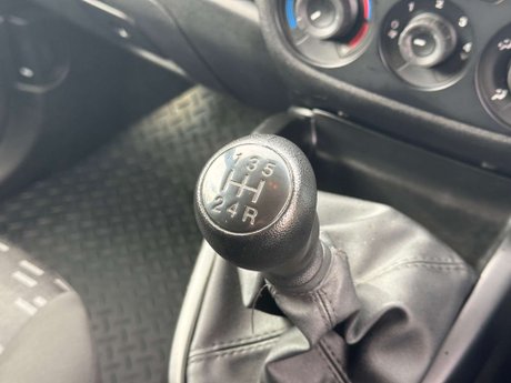 Vauxhall Combo 1.2 Combo 2300 CDTi S/S 26