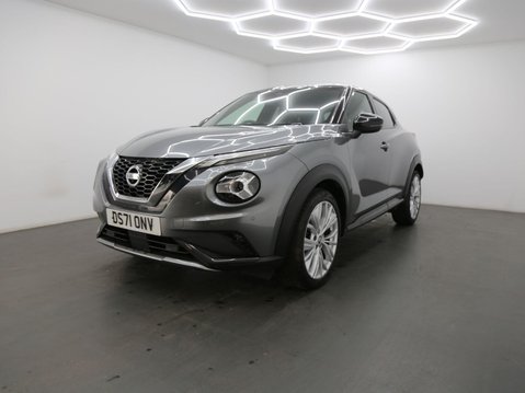 Nissan Juke 1.0 DIG-T Tekna+ DCT Auto Euro 6 (s/s) 5dr 3