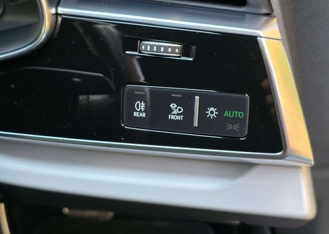 Audi Q8 3.0 Q8 S Line 50 TDI Quattro Auto 4WD 5dr 59