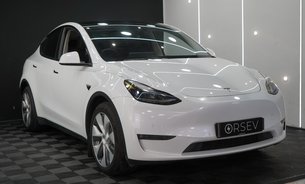Tesla Model Y LONG RANGE AWD GROK AI Sexy Knob controller Adaptive LEDs Panoramic Roof 7