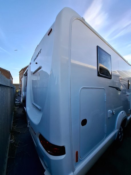 Swift Voyager 584 2023 Auto 3