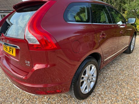 Volvo XC60 2.4 D5 SE Lux Nav Auto AWD Euro 6 (s/s) 5dr 8
