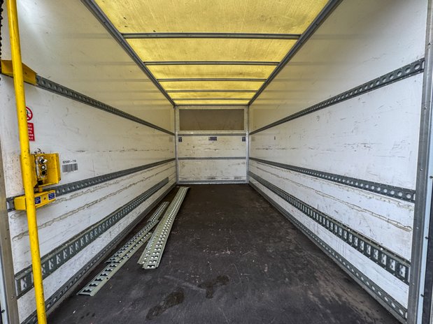 Ford Transit LUTON XLWB L4 Trend 350 130ps Tail Lift EURO 6 SELECT 10