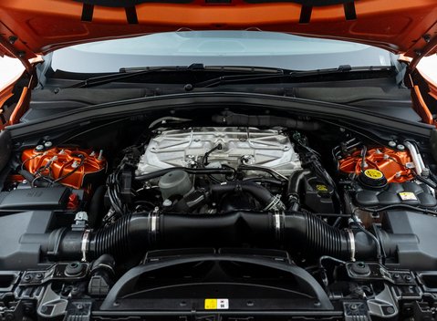 Jaguar F-Pace SVR 52