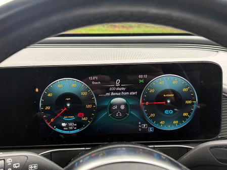 Mercedes-Benz EQC EQC 400 4MATIC AMG LINE PREMIUM 37