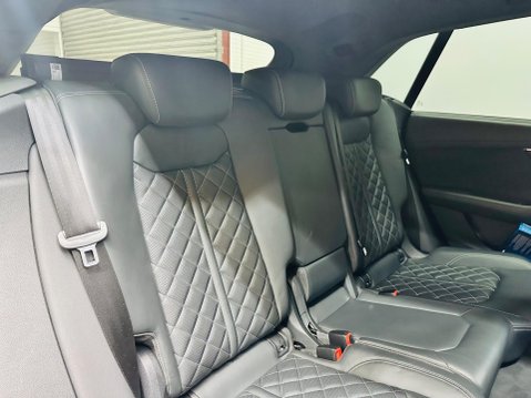 Audi SQ8 4.0 TDI V8 Vorsprung Tiptronic quattro Euro 6 (s/s) 5dr 25