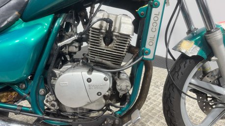 Hyosung Cruise 2002 31K PROJECT BIKE CRUISER 125CC SPARES OR REPAIR 12