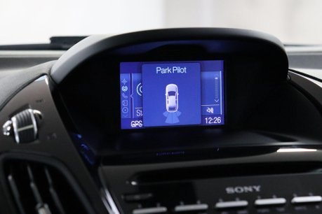 Ford B-Max TITANIUM NAVIGATOR 37