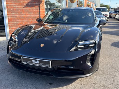 Porsche Taycan GTS 5