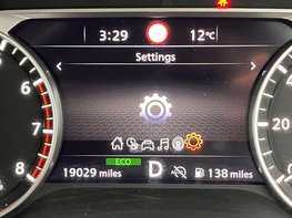 Nissan Qashqai 1.3 Qashqai Acenta Premium DiG-T MHEV CVT 5dr 30