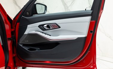 BMW M3 COMPETITION M XDRIVE 34
