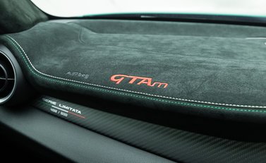 Alfa Romeo Giulia GTAm 27