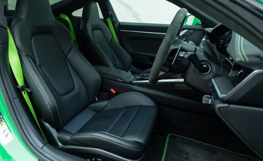 Porsche 911 Turbo S (992) 15