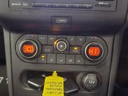 Nissan Qashqai 2.0 dCi Tekna Auto 4WD Euro 5 5dr (AVM) 11