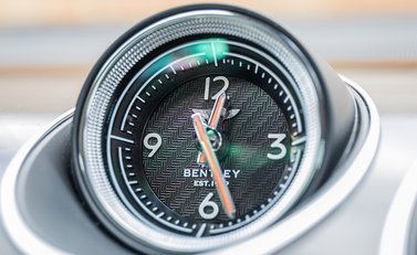 Bentley Bentayga W12 First Edition 21