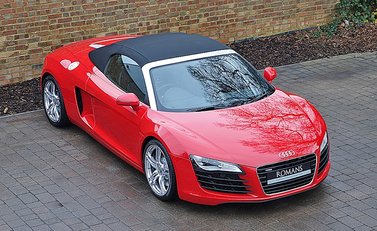 Audi R8 Spyder 2