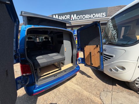Volkswagen Transporter T6 BEAR WOOD 4 BERTH POP TOP 19