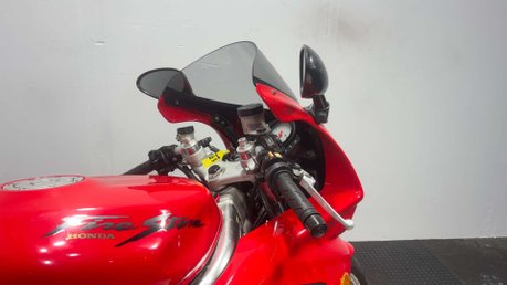 Honda VTR 1998 33K 1000CC VTWIN SPARES OR REPAIR / PROJECT BIKE SUPER SPORT 15