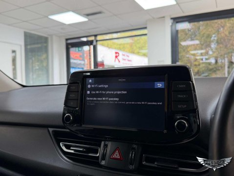 Hyundai i30 1.0 T-GDi MHEV SE Connect DCT Euro 6 (s/s) 5dr 29