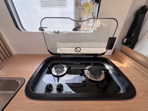 Pilote P740FGJ Evidence 2025 MODEL 26