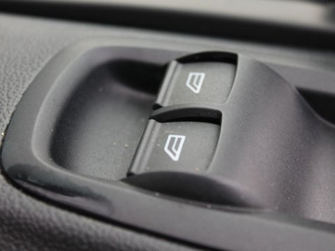 Ford Transit Custom 2.0 300 EcoBlue Trend Panel Van 5dr Diesel Manual L1 H1 Euro 6 (105 ps) 13