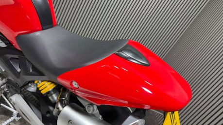 Ducati Monster 696 2011 ONLY 5K SERVICED WARRANTY 696CC LONG MOT VERY CLEAN NAKED 30