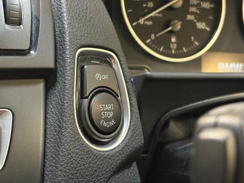 BMW 2 Series 2.0 220i SE Euro 6 (s/s) 2dr 21
