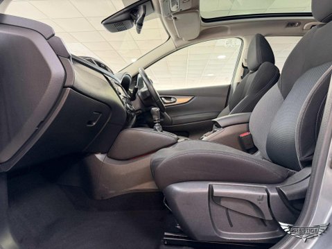 Nissan Qashqai 1.5 dCi N-Connecta Euro 6 (s/s) 5dr 72