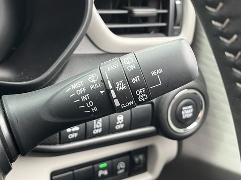 Suzuki Swift 1.2 Mild Hybrid Motion 5dr 27