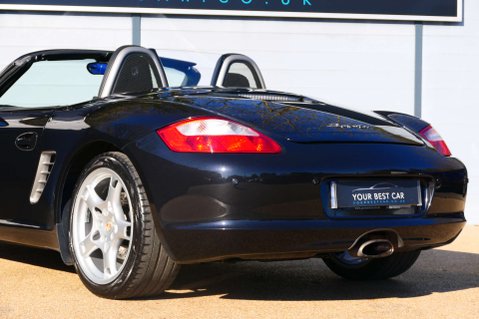 Porsche Boxster 2.7 Boxster 2dr 17