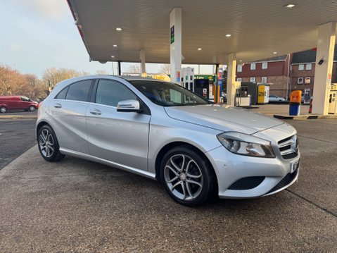 Mercedes-Benz A Class A180 CDI BLUEEFFICIENCY SPORT 6