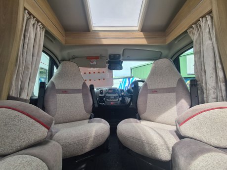 Elddis Majestic 115 5