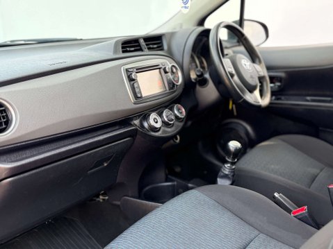 Toyota Yaris 1.3 Yaris TR VVT-i 5dr 54