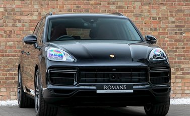 Porsche Cayenne Turbo 1