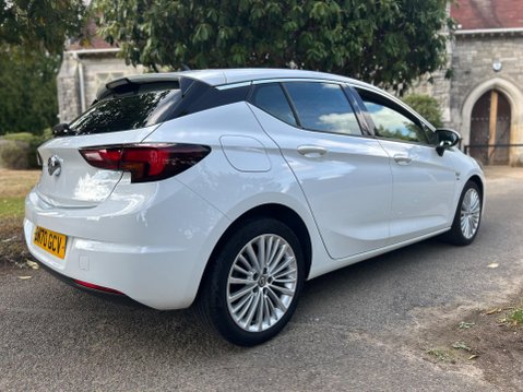 Vauxhall Astra ELITE NAV 16