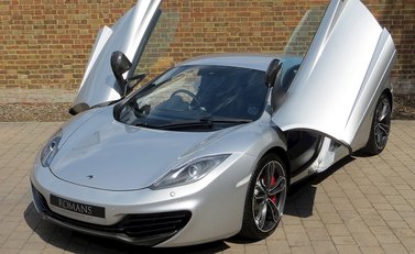 McLaren MP4-12C 4