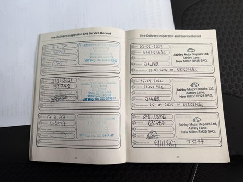 Ford Focus 1.0T EcoBoost Zetec Euro 6 (s/s) 5dr 25
