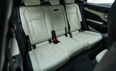 Lamborghini Urus S 17