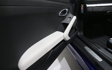 Porsche 718 Boxster PDK - Sports Exhaust, PDLS, Rev Camera and More 44